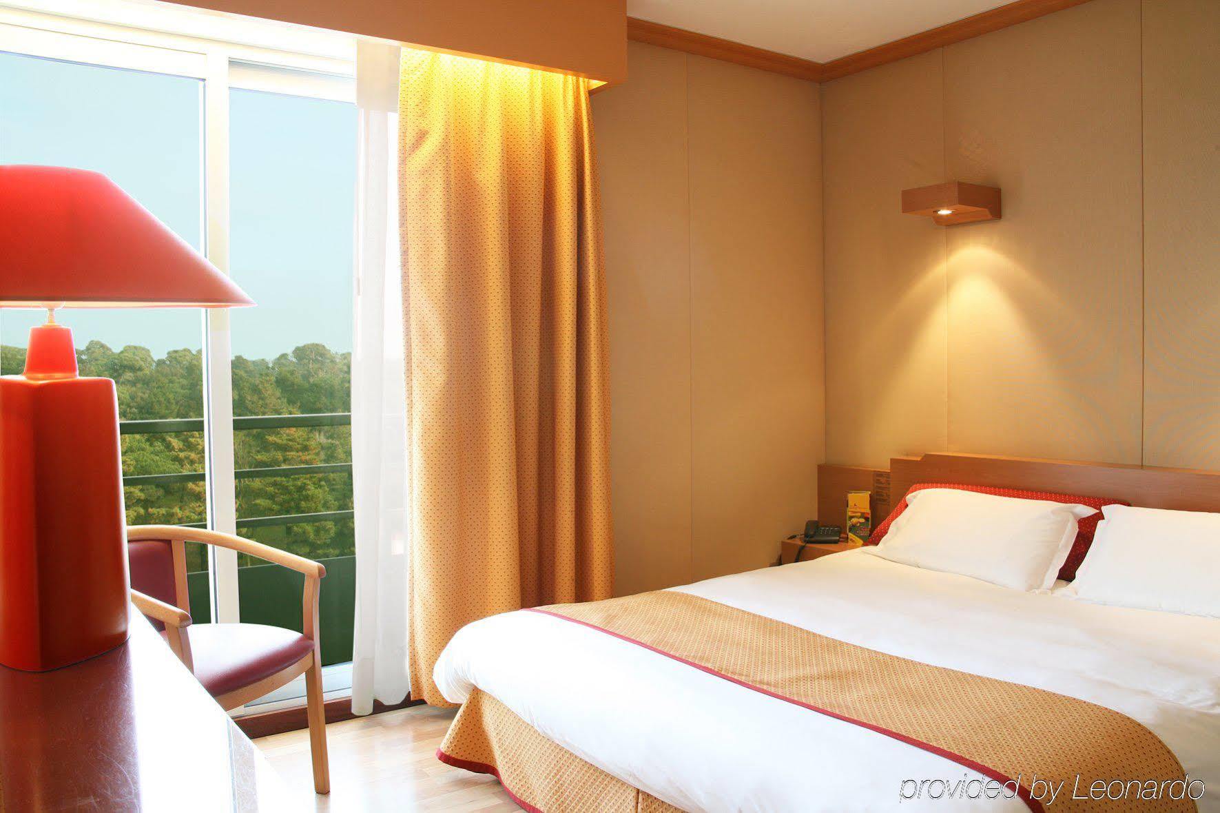 Hotel Spa Du Beryl St Brevin L'Ocean Сен-Бревен-ле-Пен Экстерьер фото