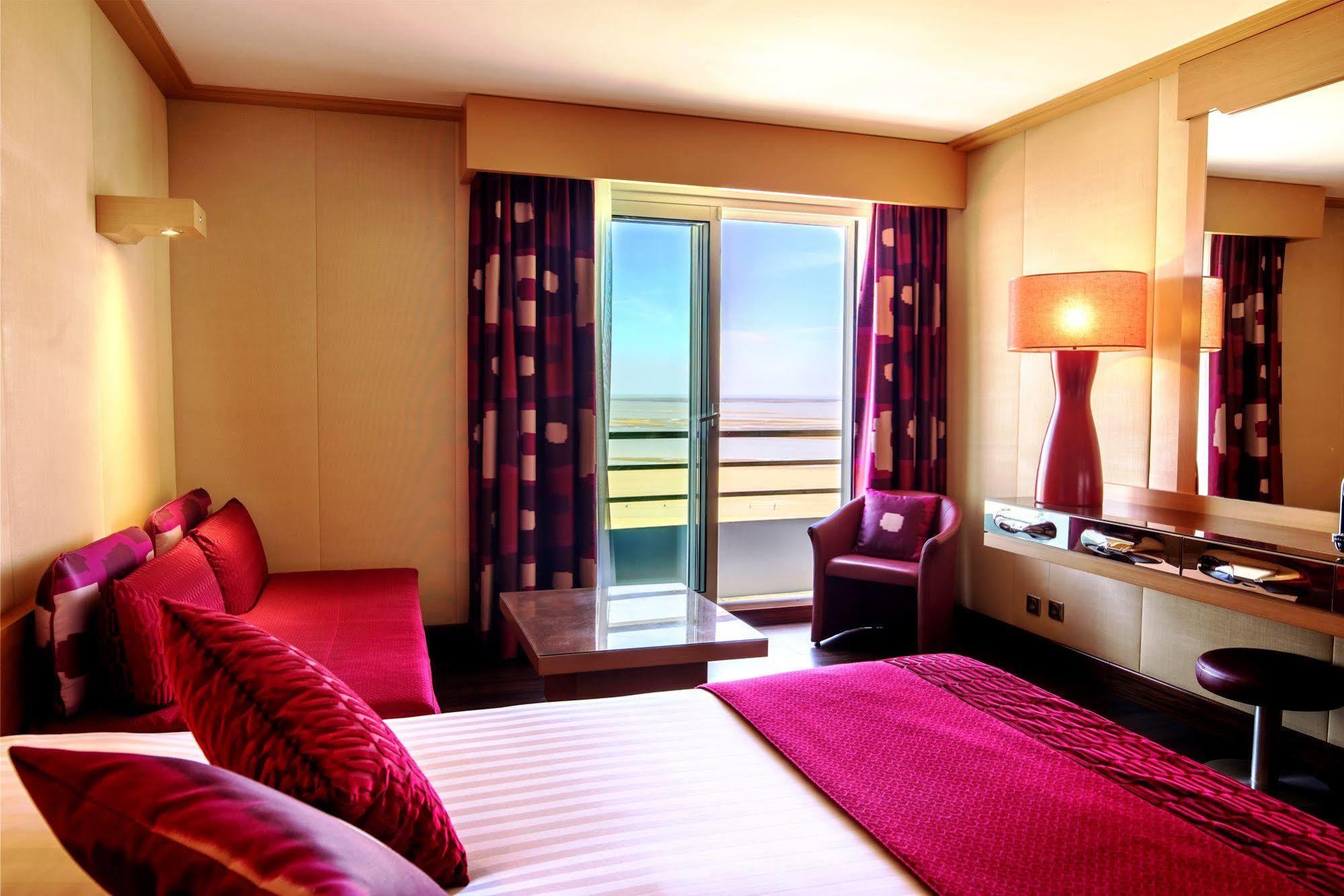 Hotel Spa Du Beryl St Brevin L'Ocean Сен-Бревен-ле-Пен Экстерьер фото