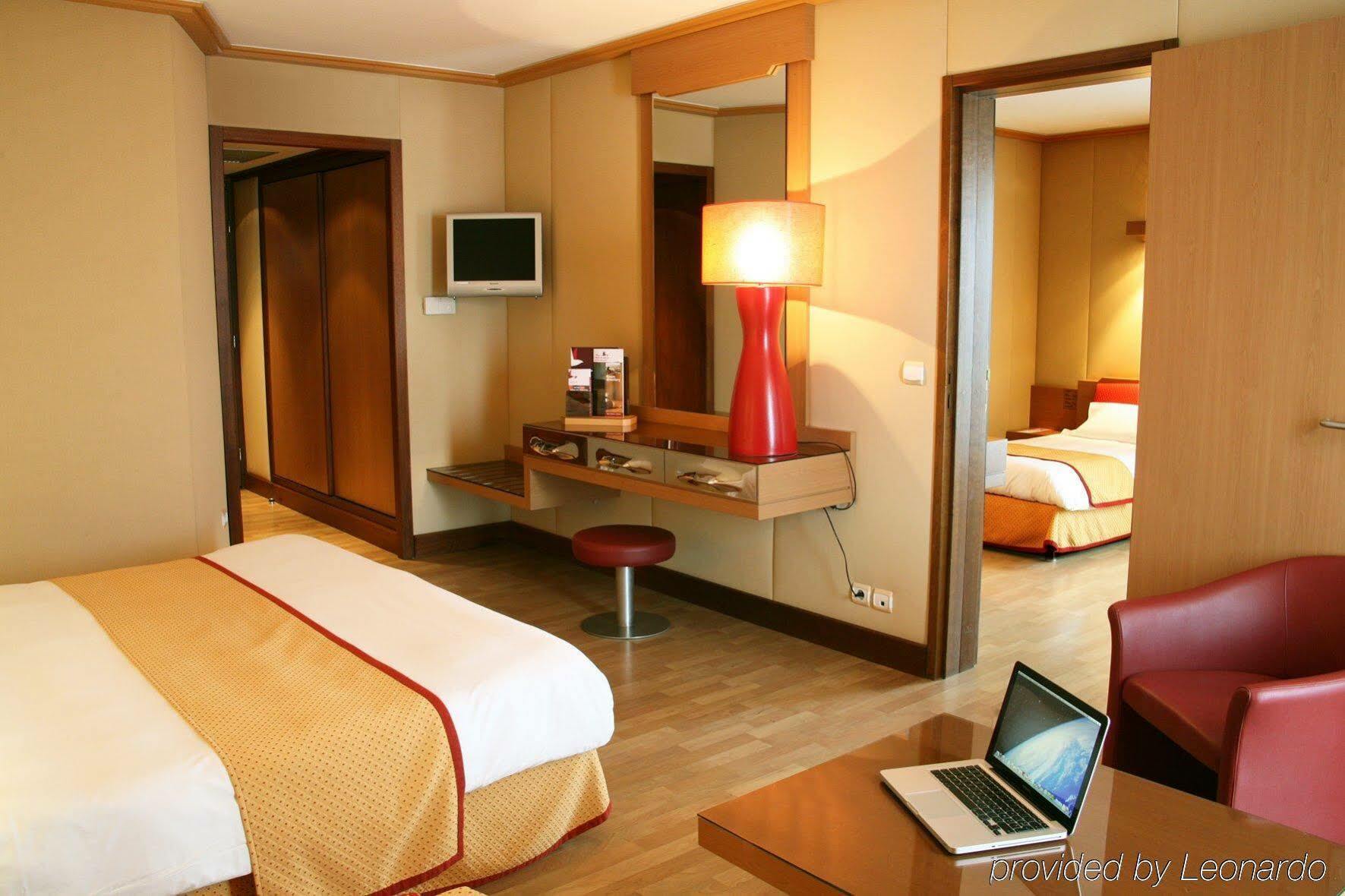Hotel Spa Du Beryl St Brevin L'Ocean Сен-Бревен-ле-Пен Экстерьер фото