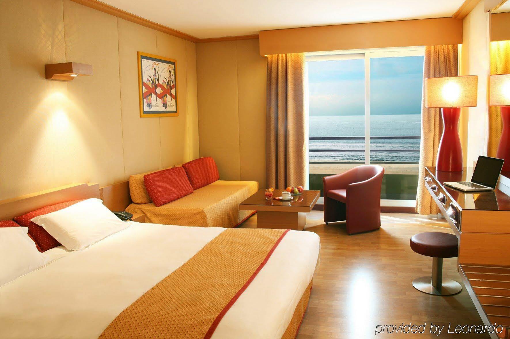 Hotel Spa Du Beryl St Brevin L'Ocean Сен-Бревен-ле-Пен Экстерьер фото